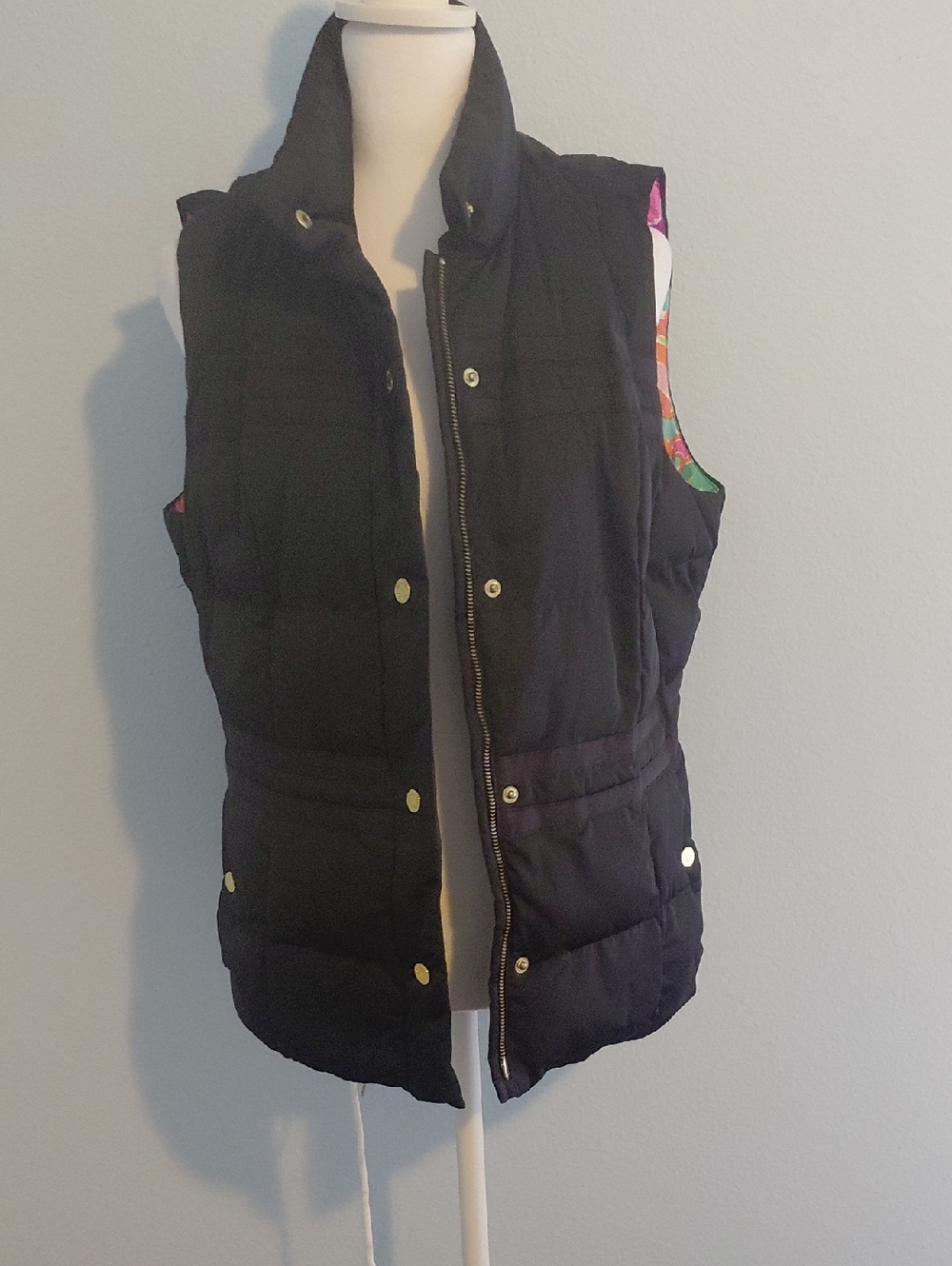 Lilly Pulitzer Black Quilted Puffer Vest with Colorful Lining